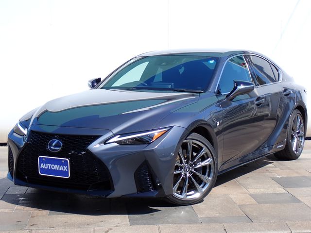TOYOTA / LEXUS IS300h