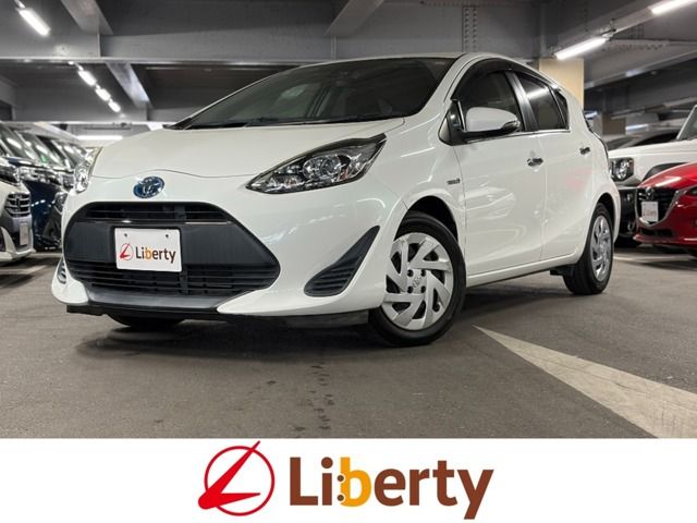 Japanese used car Ref# 1586126 TOYOTA / AQUA