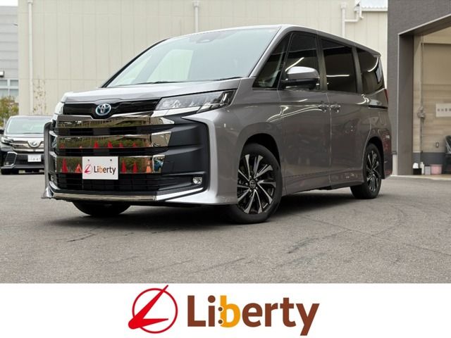 TOYOTA / NOAH HYBRID