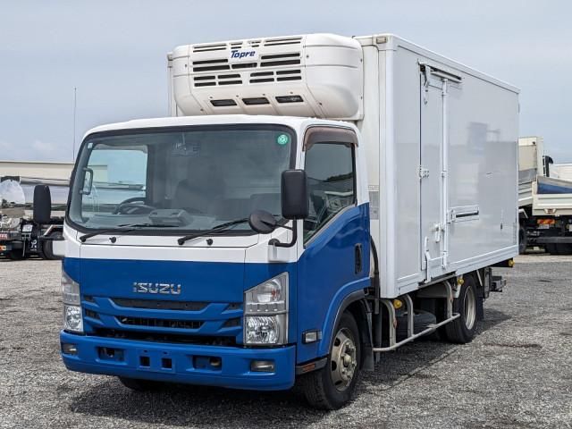 Japanese used car Ref# 1586141 ISUZU / FORWARD