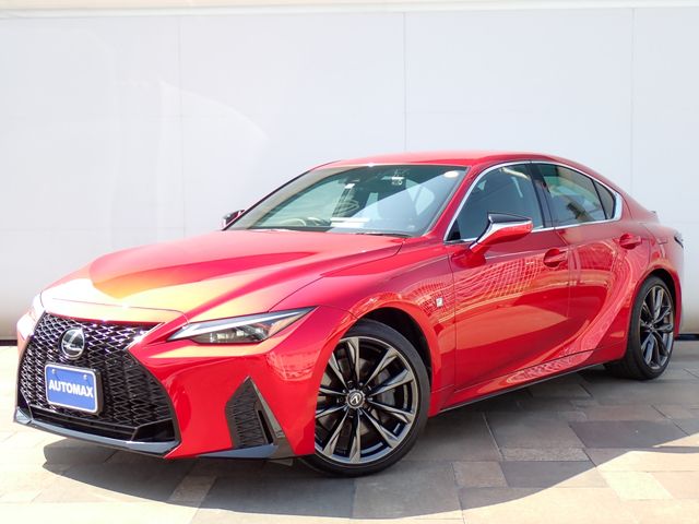 TOYOTA / LEXUS IS300h