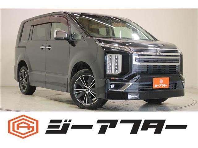 Japanese used car Ref# 1586534 MITSUBISHI / DELICA D:5 4WD