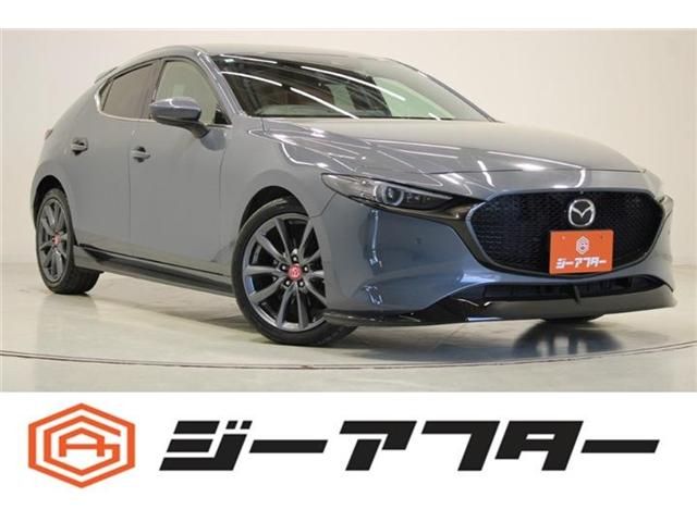 Japanese used car Ref# 1586540 MAZDA / MAZDA3 FASTBACK