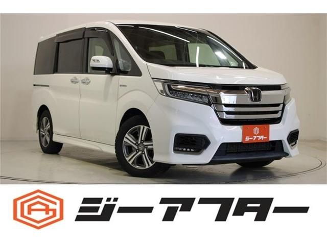 Japanese used car Ref# 1586583 HONDA / STEPWAGON SPADA HYBRID