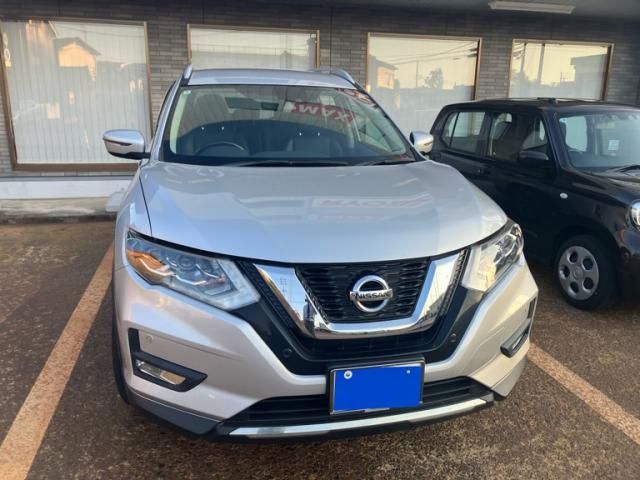 Japanese used car Ref# 1586688 NISSAN / X-TRAIL 4WD