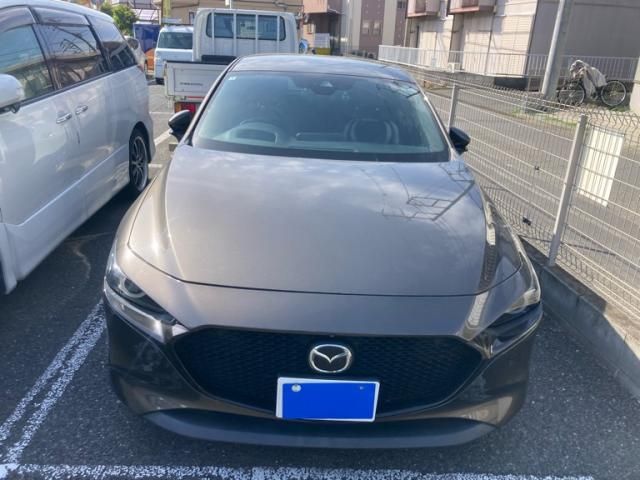 MAZDA / マツダ３ファストバック