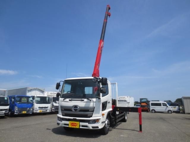 Japanese used car Ref# 1586911 HINO / RANGER