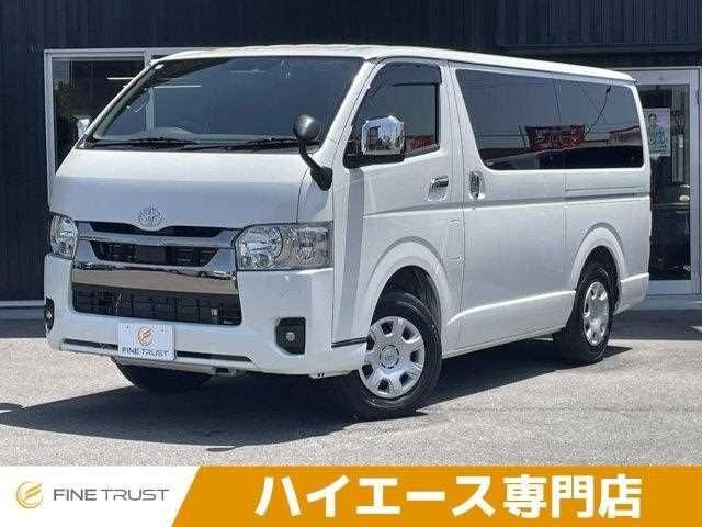 TOYOTA / HIACE van 4WD