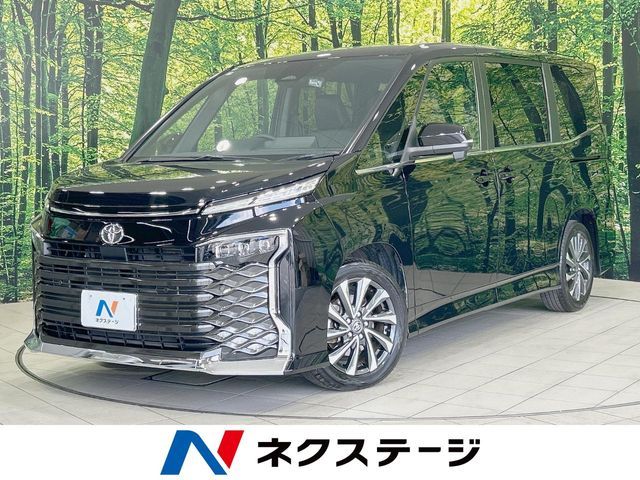 TOYOTA / VOXY