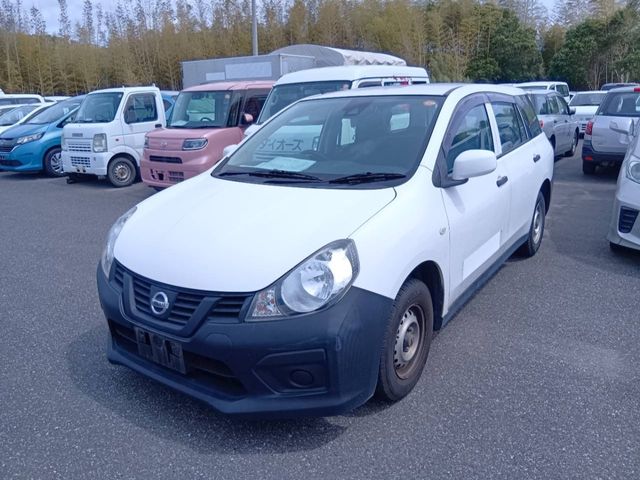 NISSAN / NV150 AD 2WD
