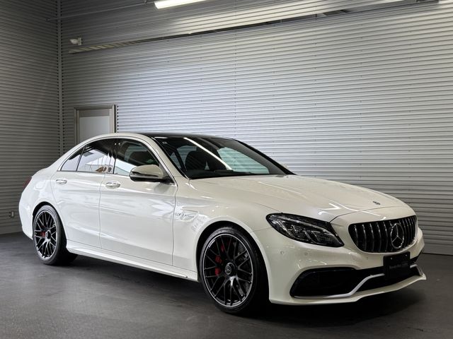 Japanese used car Ref# 1587462 MERCEDES BENZ / MERCEDES AMG C class sedan