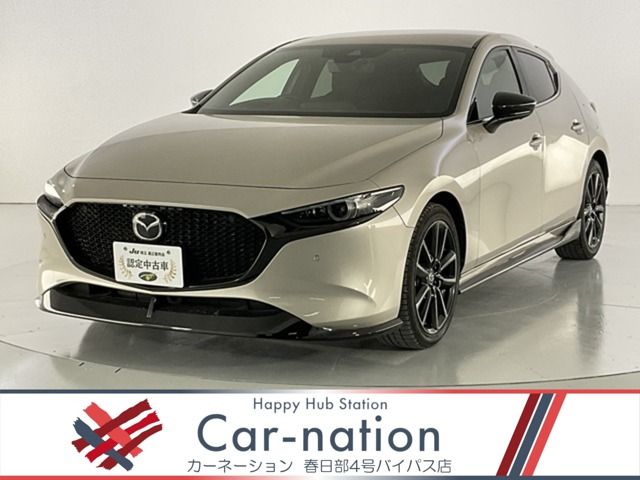 Japanese used car Ref# 1587469 MAZDA / MAZDA3 FASTBACK