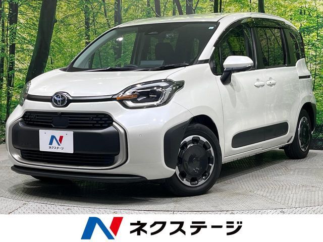 Japanese used car Ref# 1587472 TOYOTA / SIENTA HYBRID