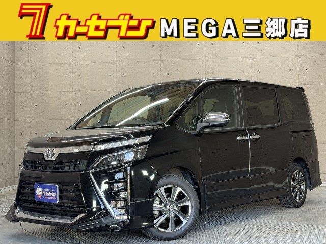 TOYOTA / VOXY