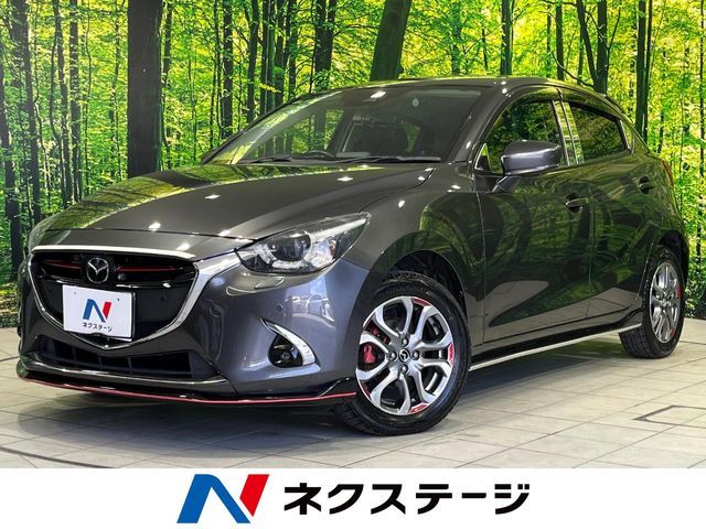 Japanese used car Ref# 1587584 MAZDA / DEMIO 4WD