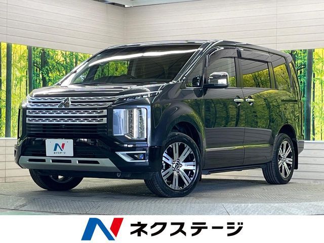 Japanese used car Ref# 1587679 MITSUBISHI / DELICA D:5 4WD