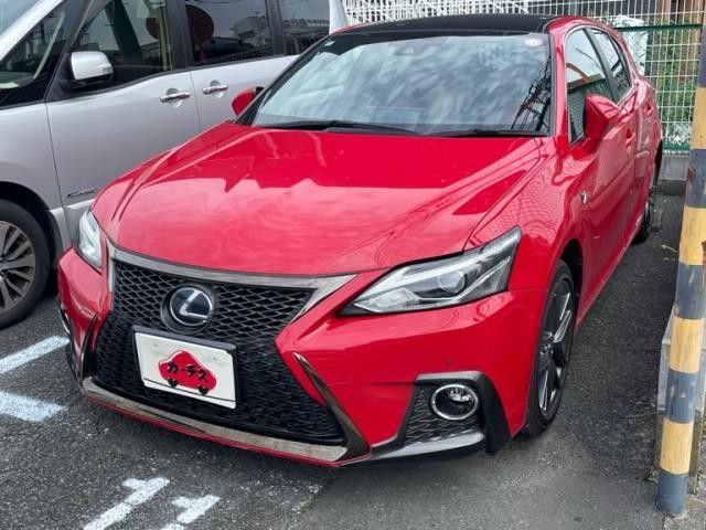 Japanese used car Ref# 1587716 TOYOTA / LEXUS CT200h