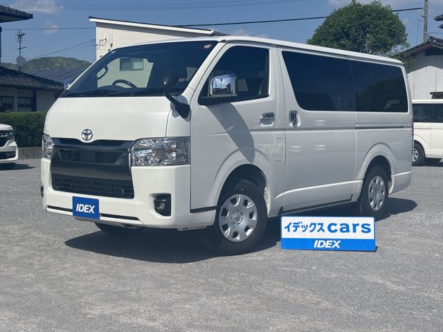 TOYOTA / HIACE van 4WD