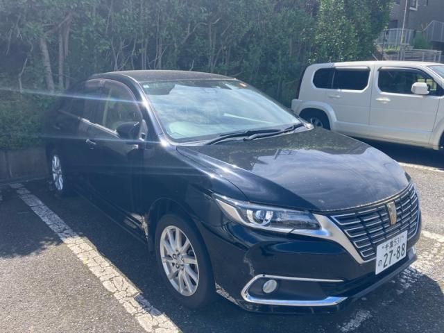 TOYOTA / PREMIO