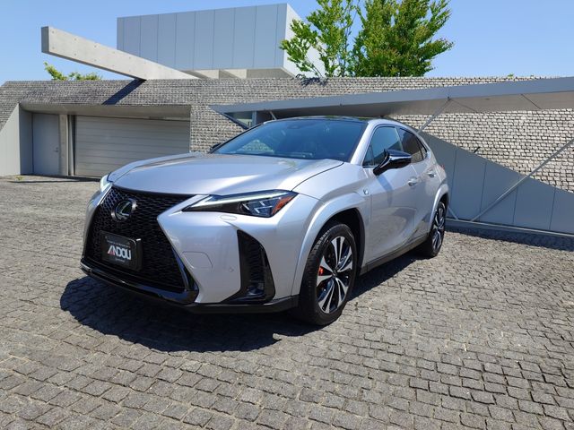 Japanese used car Ref# 1587998 TOYOTA / LEXUS UX250h