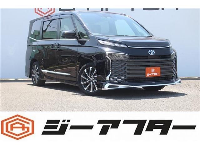 Japanese used car Ref# 1588024 TOYOTA / VOXY HYBRID