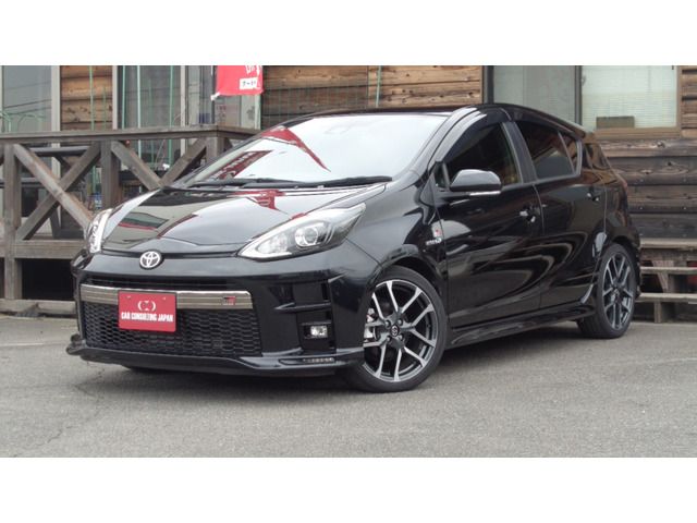 Japanese used car Ref# 1588051 TOYOTA / AQUA