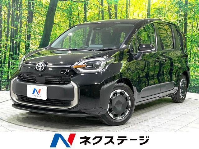 Japanese used car Ref# 1588205 TOYOTA / SIENTA HYBRID