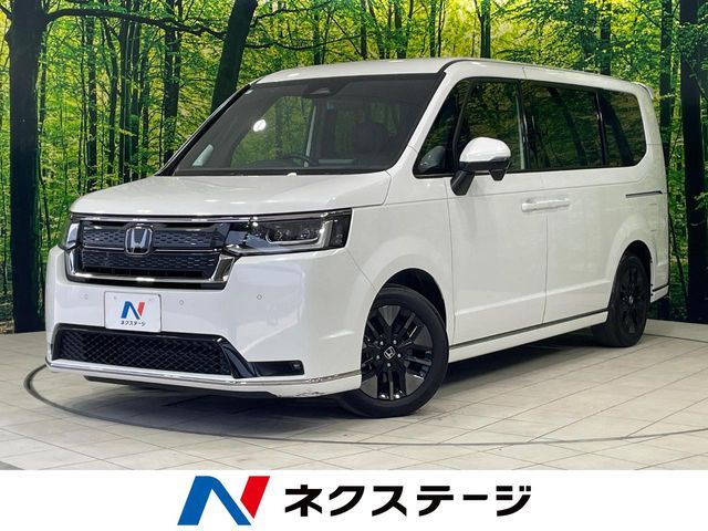 Japanese used car Ref# 1588284 HONDA / STEPWAGON SPADA
