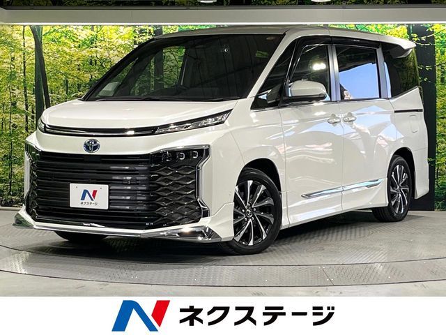 Japanese used car Ref# 1588326 TOYOTA / VOXY HYBRID