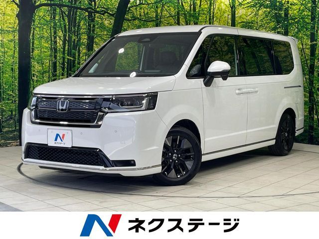 Japanese used car Ref# 1588362 HONDA / STEPWAGON SPADA