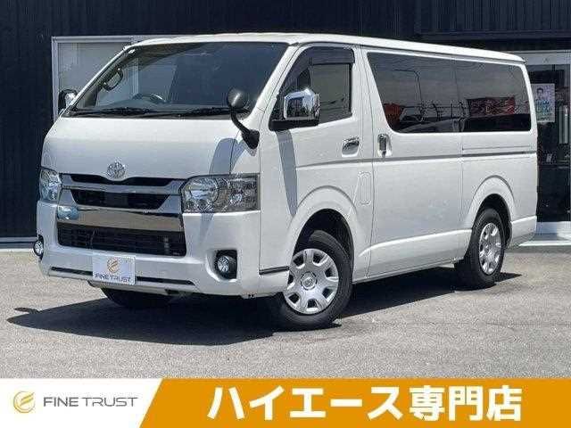TOYOTA / HIACE van 4WD