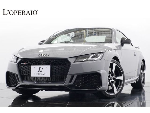 AUDI / AUDI TT RS coupe