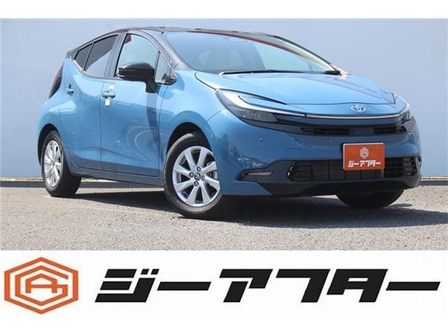 Japanese used car Ref# 1588651 TOYOTA / AQUA