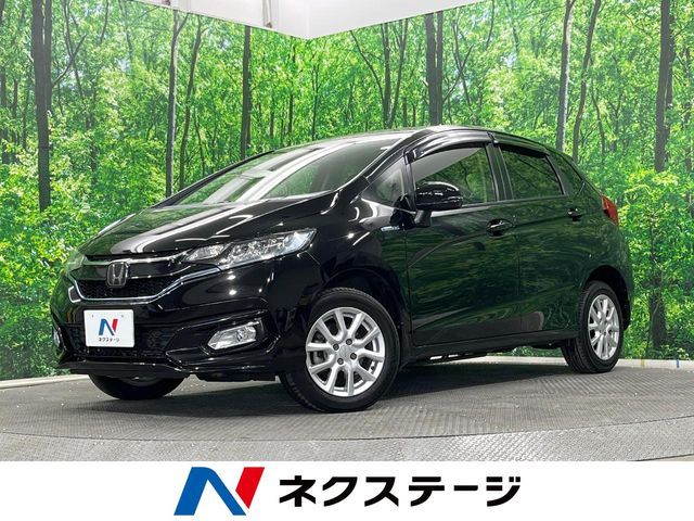 Japanese used car Ref# 1588683 HONDA / FIT HYBRID 4WD