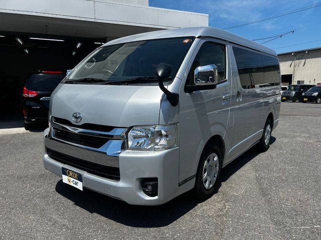 TOYOTA / HIACE wagon
