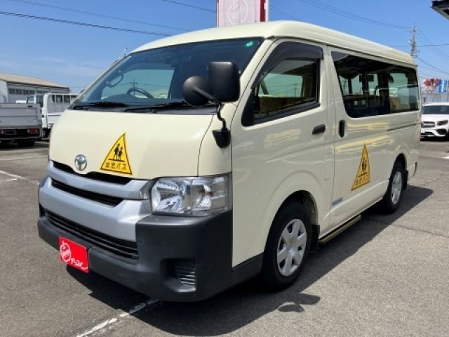 Japanese used car Ref# 1588794 TOYOTA / HIACE wagon
