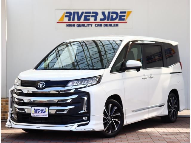 Japanese used car Ref# 1588917 TOYOTA / NOAH