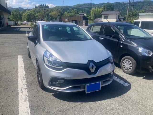 RENAULT / RENAULT LUTECIA