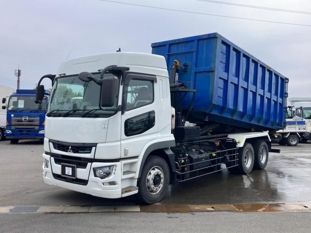 Japanese used car Ref# 1589010 MITSUBISHI FUSOU / SUPER GREAT