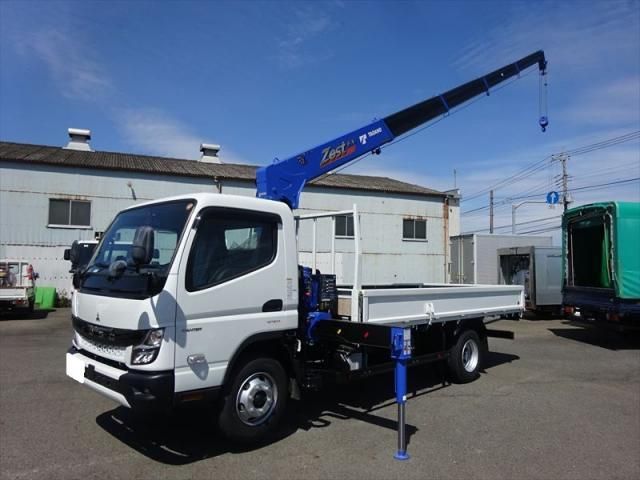 Japanese used car Ref# 1589031 MITSUBISHI / CANTER