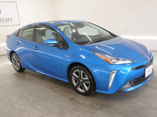 TOYOTA / PRIUS