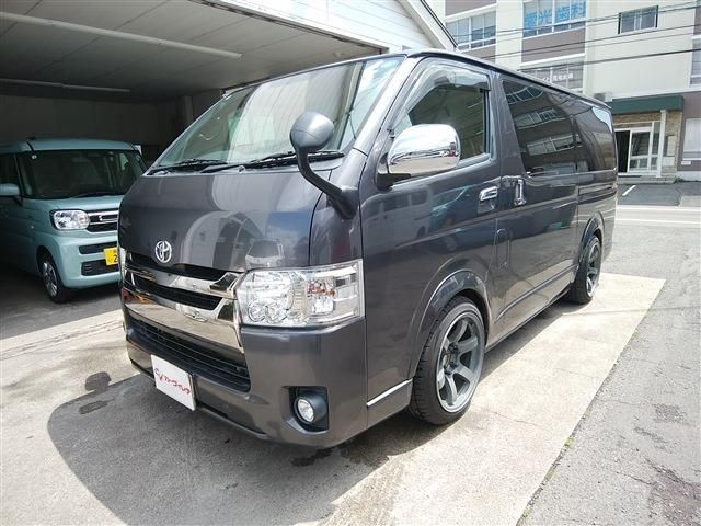TOYOTA / HIACE van 2WD