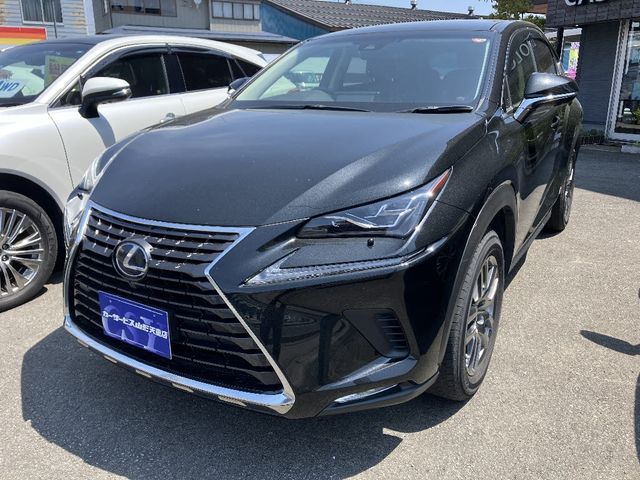 Japanese used car Ref# 1589202 TOYOTA / LEXUS NX300h AWD
