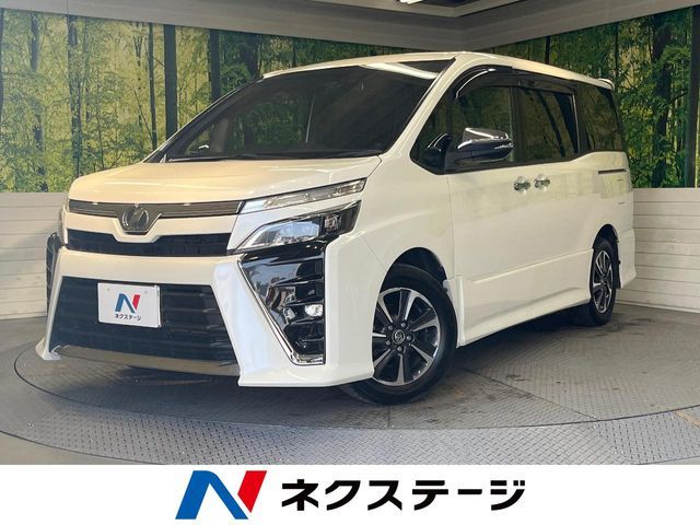 TOYOTA / VOXY