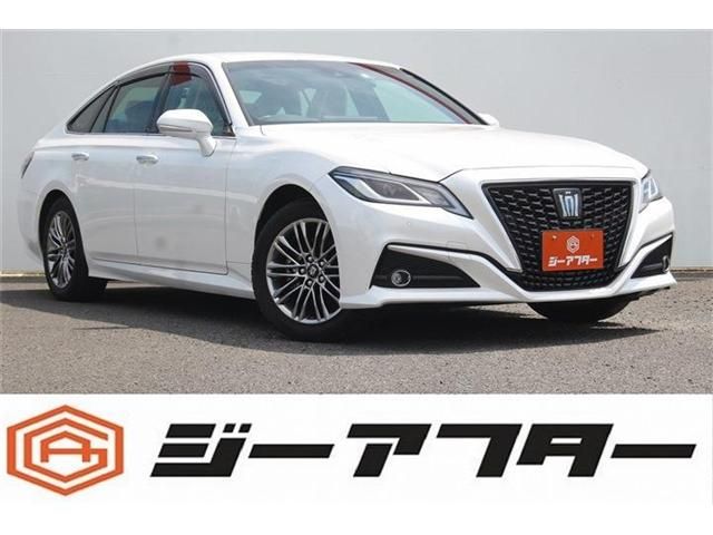 TOYOTA / CROWN sedan hybrid
