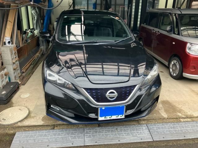 Japanese used car Ref# 1589423 NISSAN / LEAF