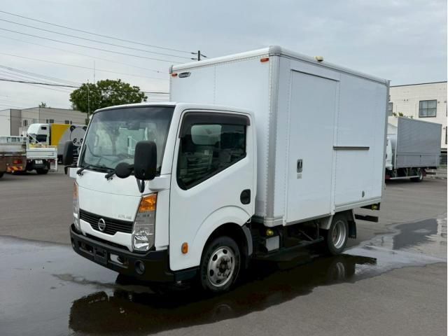 NISSAN / ATLAS