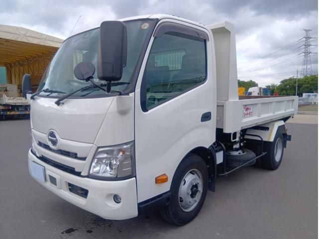 Japanese used car Ref# 1589476 HINO / DUTRO