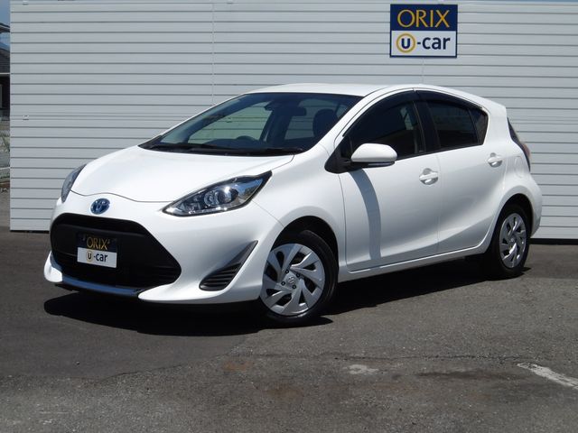 Japanese used car Ref# 1589535 TOYOTA / AQUA