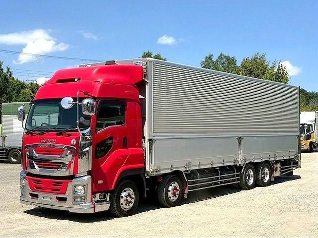 ISUZU / GIGA